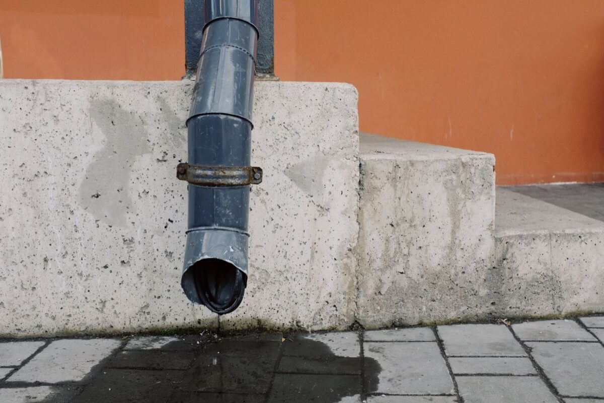 Comparatif des systèmes de récupération d'eau de pluie domestique